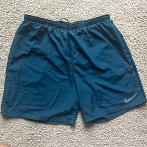 Brand New Nike Shorts in Size Large (5’ running shorts)